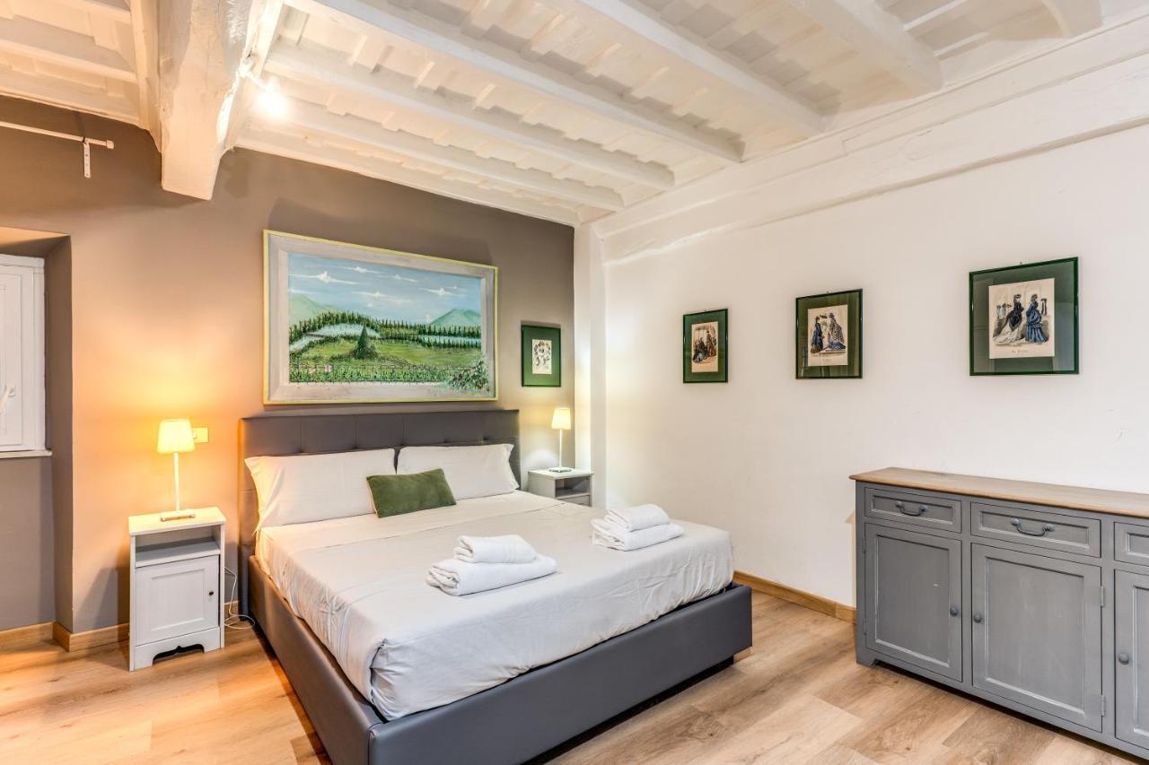 Lovely Spacious Apartment Near The Colosseum Řím Exteriér fotografie